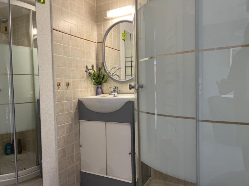 Joli Et Spacieux Studio Avec Garage Au Bord De Mer Frejus Ngoại thất bức ảnh