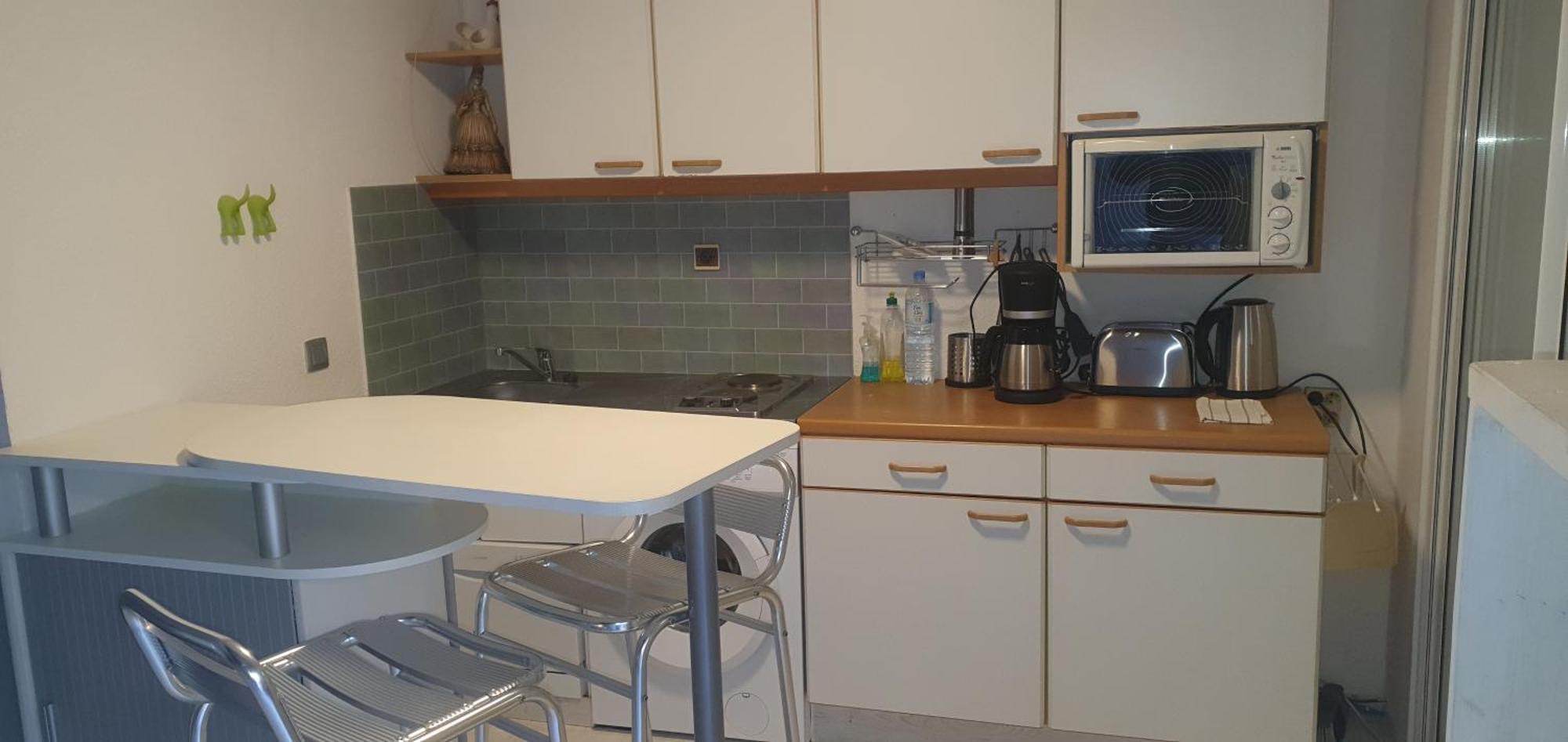 Joli Et Spacieux Studio Avec Garage Au Bord De Mer Frejus Ngoại thất bức ảnh